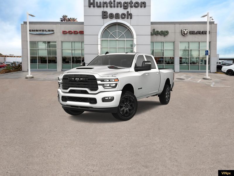 2025 RAM 3500 Laramie Crew Cab 4x4Image 1