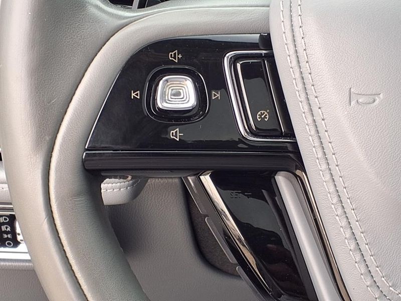 Used 2021 Lincoln Aviator ReserveImage 20