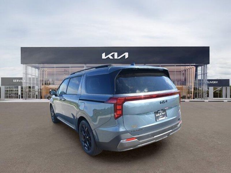 New 2027 Kia Carnival SXImage 6