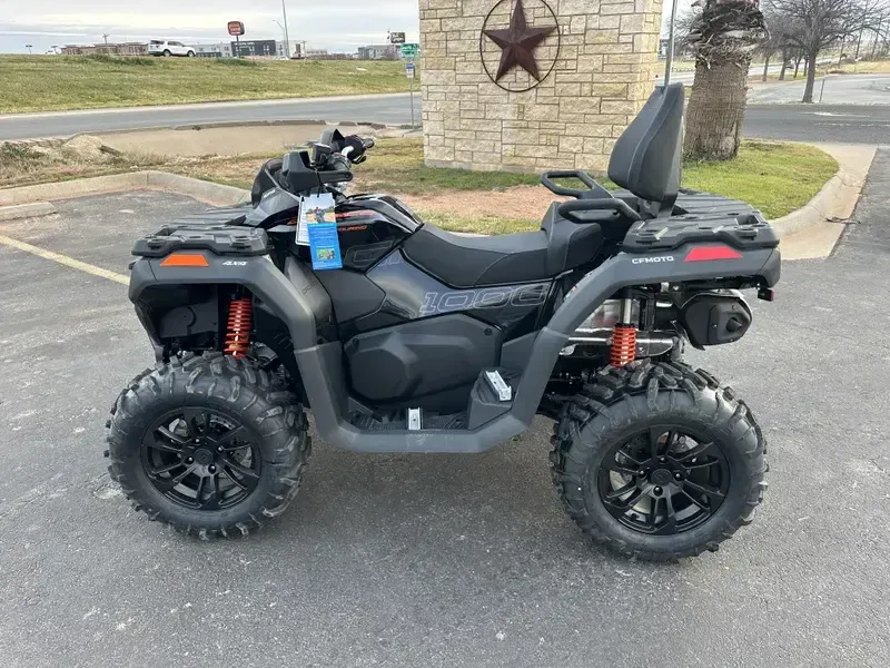 2025 CFMOTO CFORCE 1000 TOURING ZIRCON BLACK Image 11
