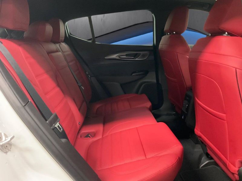 New 2026 Alfa Romeo Tonale Veloce AwdImage 12