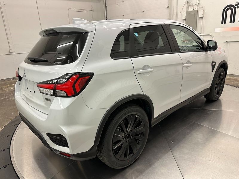 2024 Mitsubishi Outlander Sport 2.0 LEImage 10