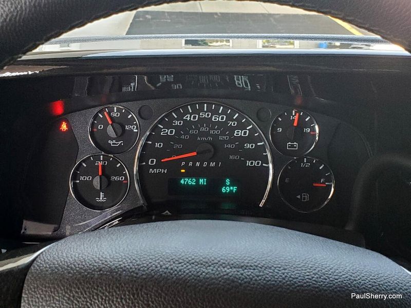 Used 2025 Chevrolet Express Cargo 