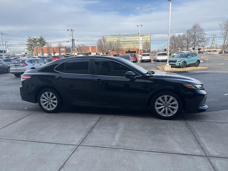 2020 Toyota Camry LEImage 3