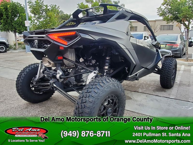 2024 Can-Am MAVERICK R X RS WITH SMART-SHOX 999T DCTImage 9