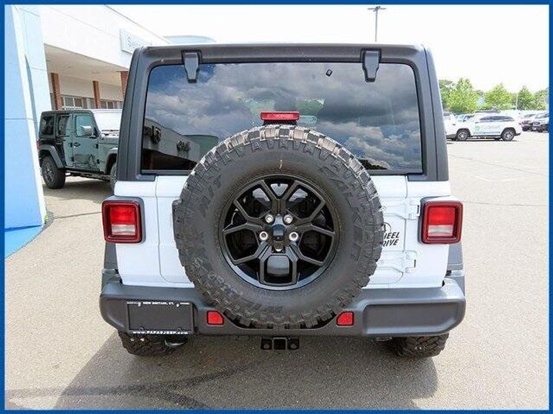 New 2025 Jeep Wrangler WillysImage 6