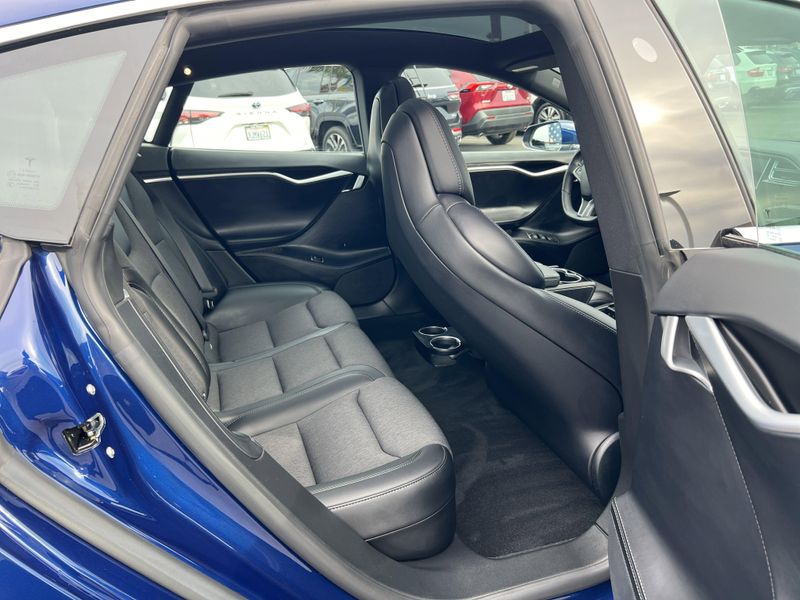 Used 2018 Tesla Model S 75DImage 31