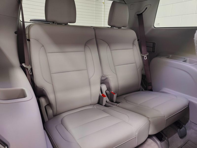 Used 2019 GMC Acadia SLT-2 AWD w/Dual Sunroof & NavImage 20