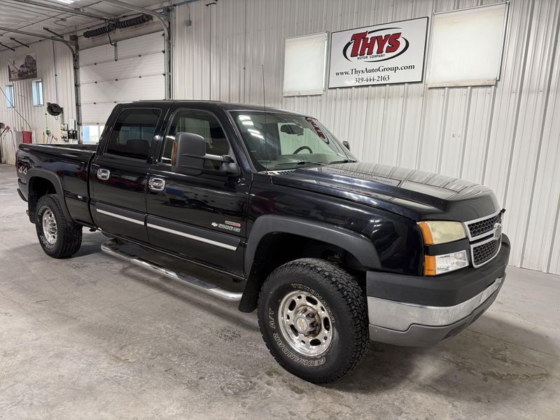 Used 2005 Chevrolet Silverado 2500HD LSImage 1