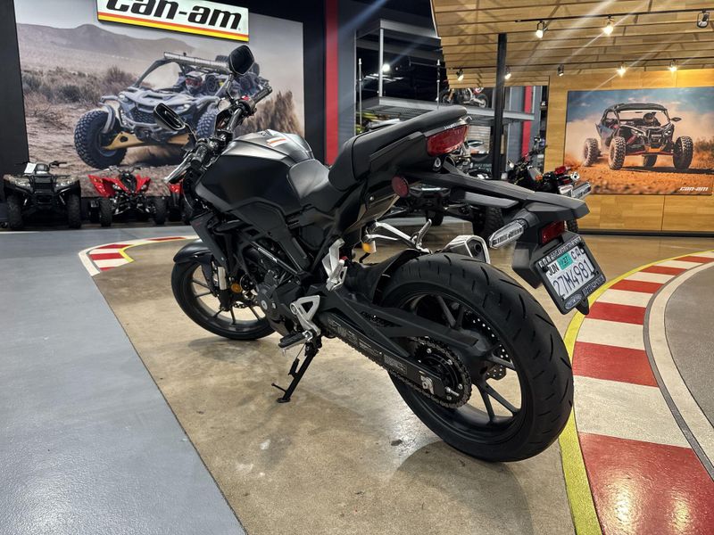 Used 2025 Honda CB300R ABS Image 16