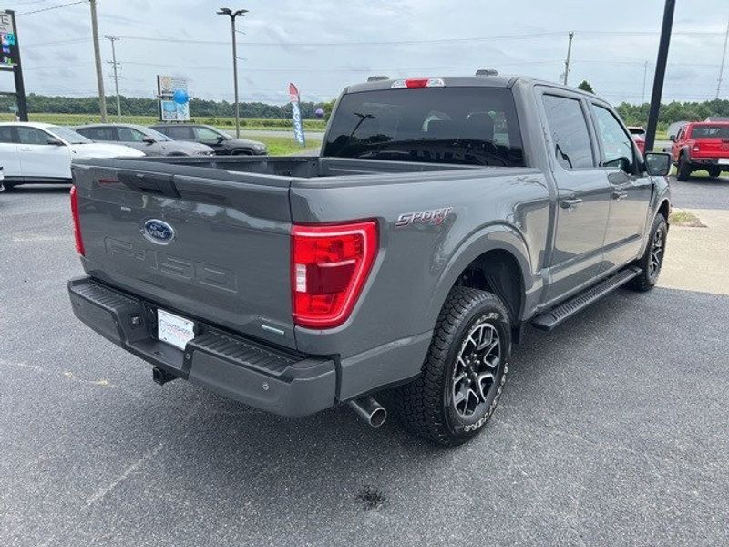 2021 Ford F-150 XLTImage 8