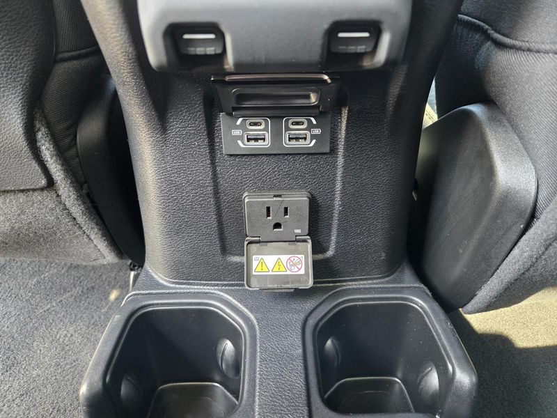 2021 Jeep Gladiator Mojave photo 28
