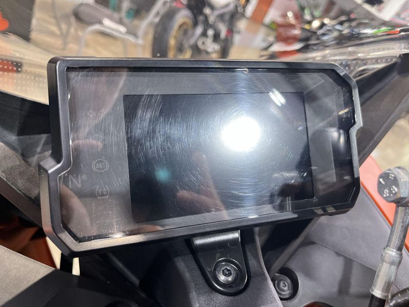Used 2023 KTM RC 390 Image 16