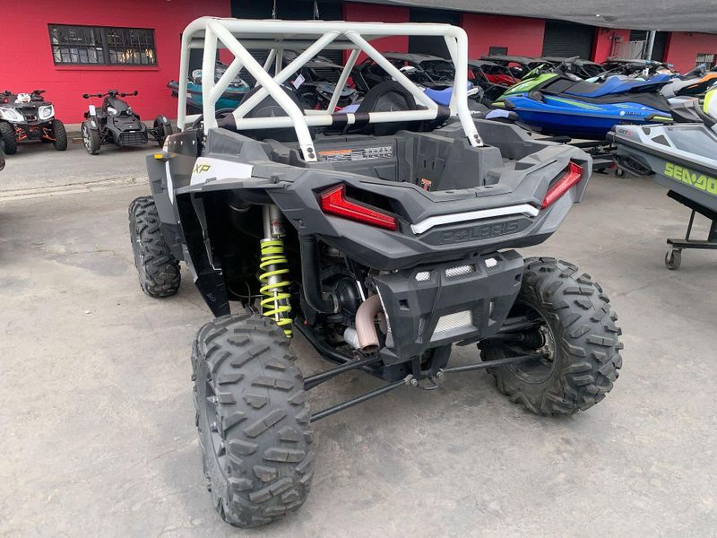 2021 Polaris RZR XP 1000 SPORT WHITE LIGHTNING SPORT Image 4