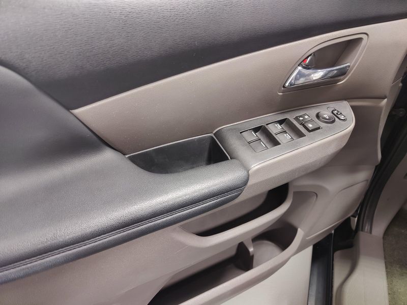 2016 Honda Odyssey EX-L w/SunroofImage 25