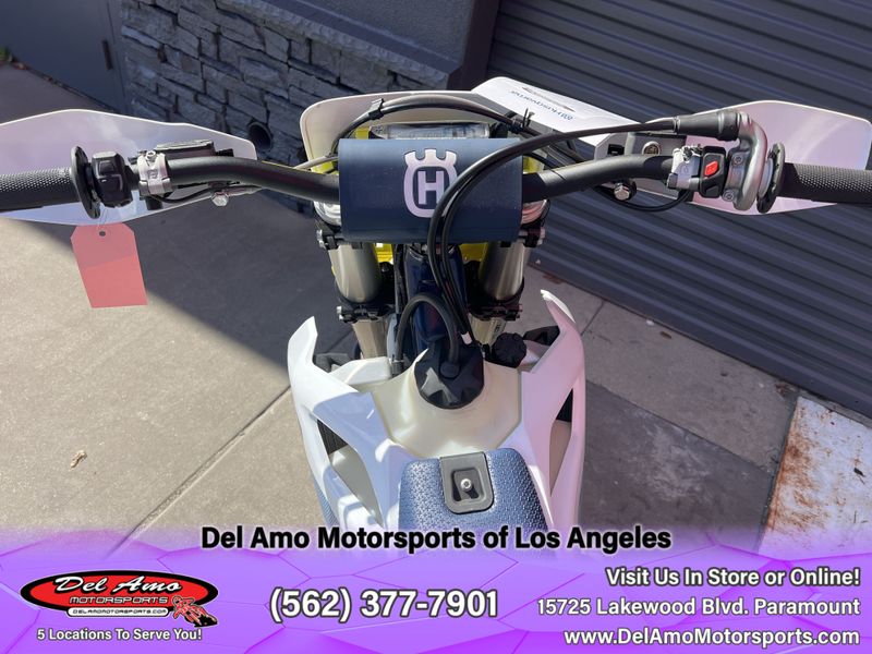 2024 HUSQVARNA FE 450  in a WHITE exterior color. Del Amo Motorsports of Los Angeles (562) 262-9181 delamomotorsports.com 