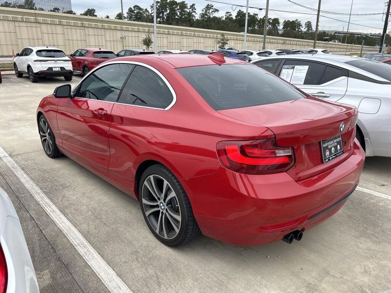 2016 BMW 2 Series 228iImage 4