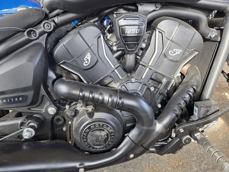 USED 2025 INDIAN MOTORCYCLE SCOUT BOBBER LTD 49ST LIMITED Image 9