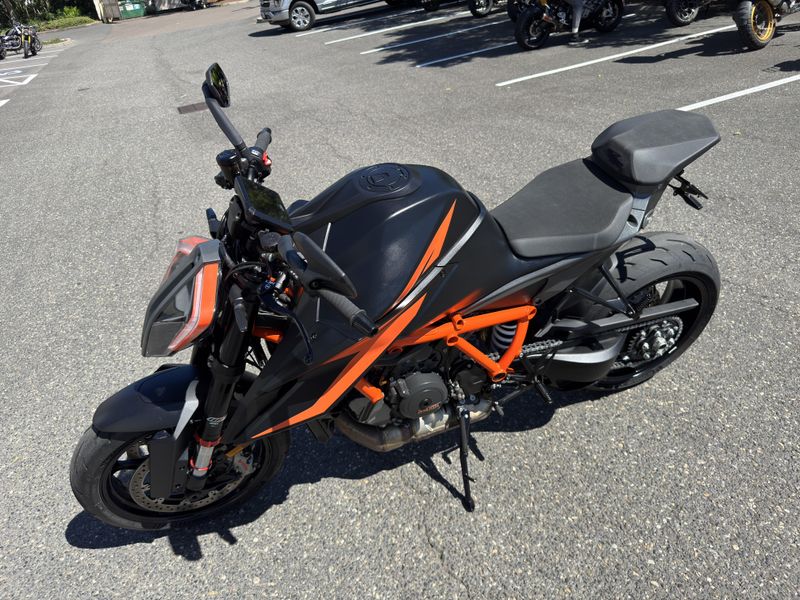 2020 KTM Super Duke 1290 R 