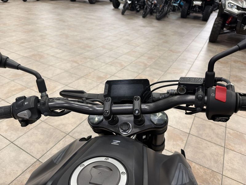 Used 2023 Honda CB300R ABS Image 23