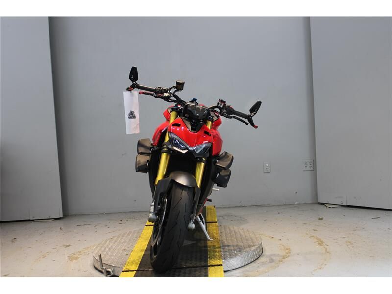 Used 2021 Ducati STREET FIGHTER V4S Image 4