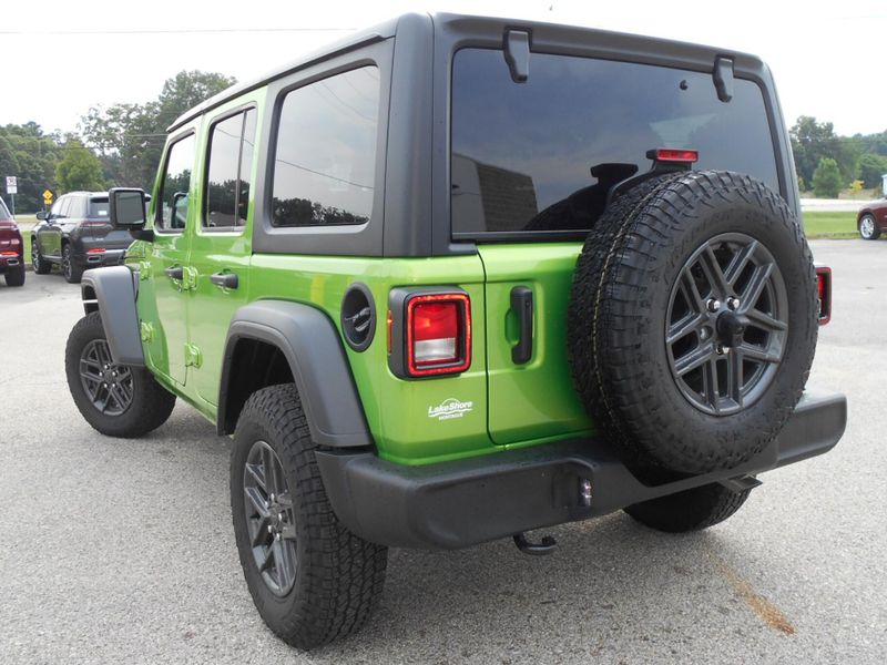 New 2025 Jeep Wrangler 4-door Sport SImage 3