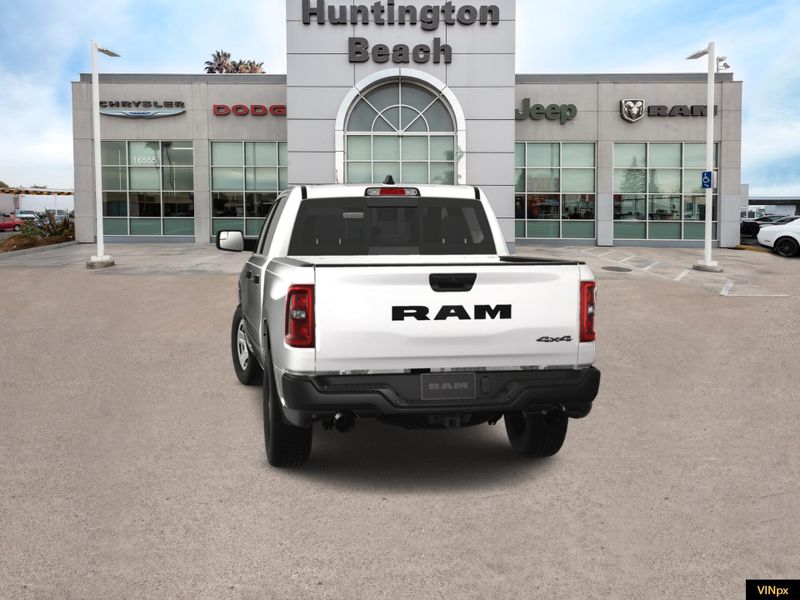 2025 RAM 1500 Tradesman Crew Cab 4x4Image 13