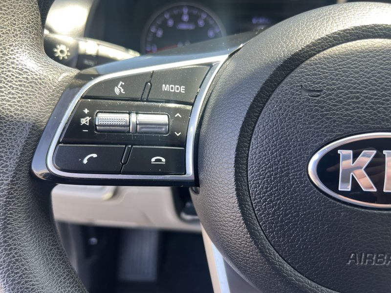 Used 2019 Kia Forte LXSImage 10