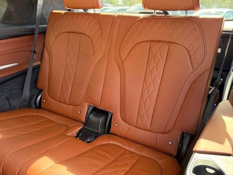 Used 2025 BMW X7 M60iImage 30