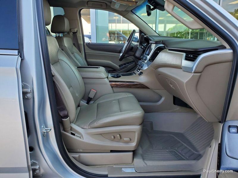 Used 2017 GMC Yukon XL SLTImage 43