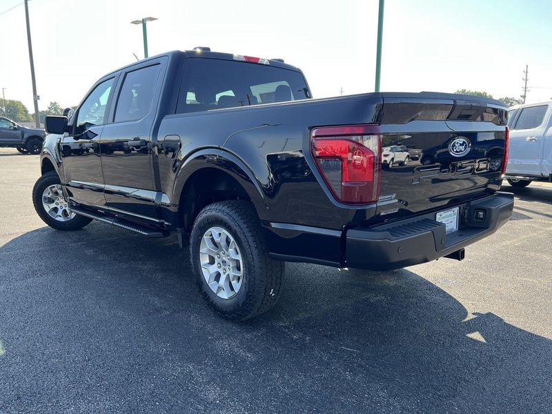 2025 Ford F-150 XL photo 8