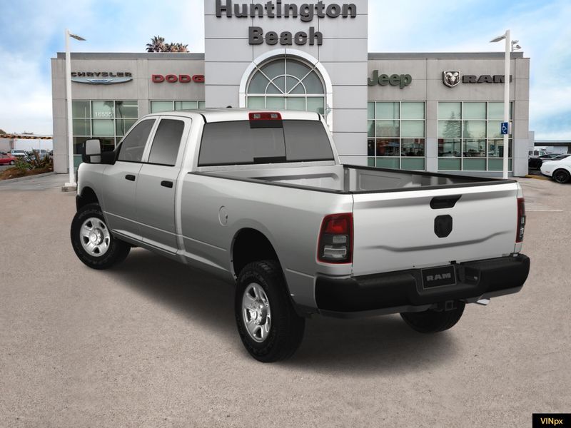 2023 RAM 2500 Tradesman Crew Cab 4x2 Long BoxImage 5