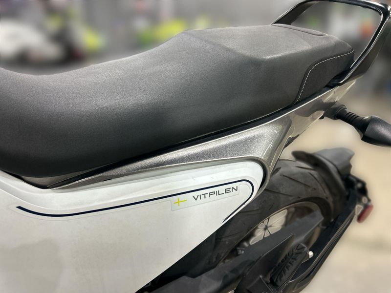 Used 2022 Husqvarna VITPILEN 401 Image 23