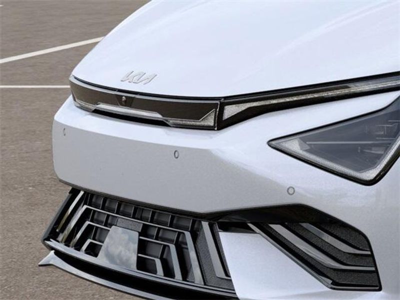 2025 Kia EV6 GT-LineImage 12