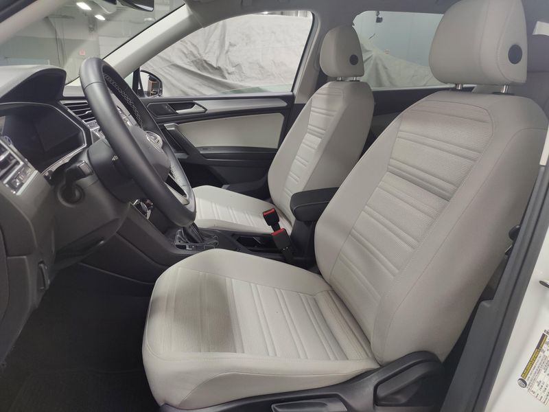 Used 2024 Volkswagen Tiguan SImage 12