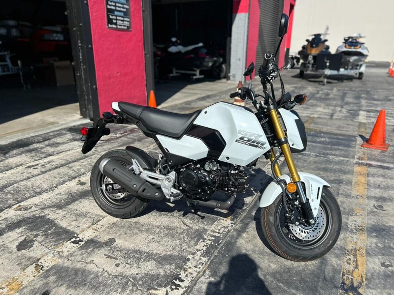 New 2025 Honda GROM ABS Image 11