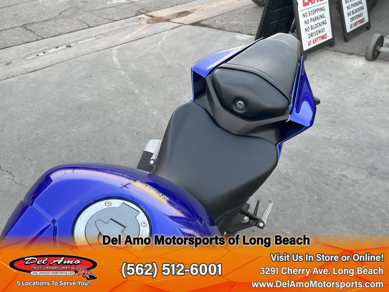 2025 Yamaha YZF-R3 ABS Image 15