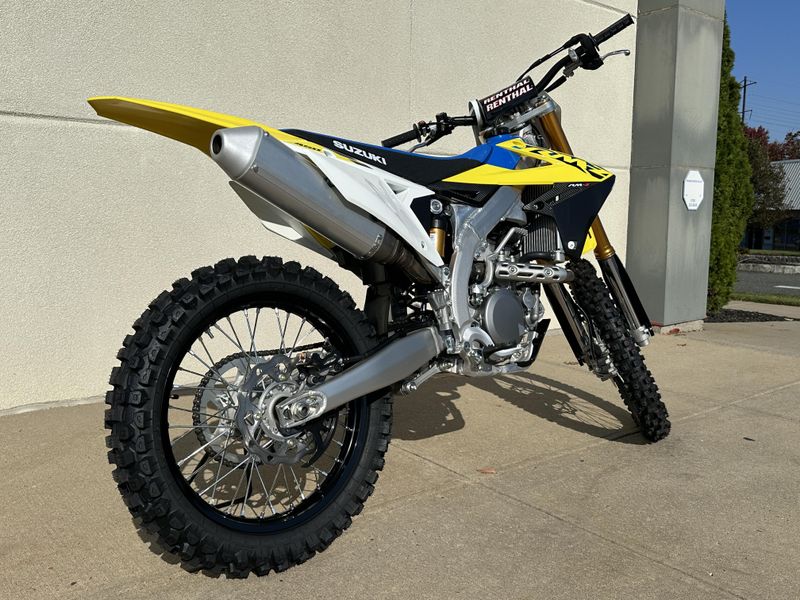 2025 Suzuki RMZ 450Image 3