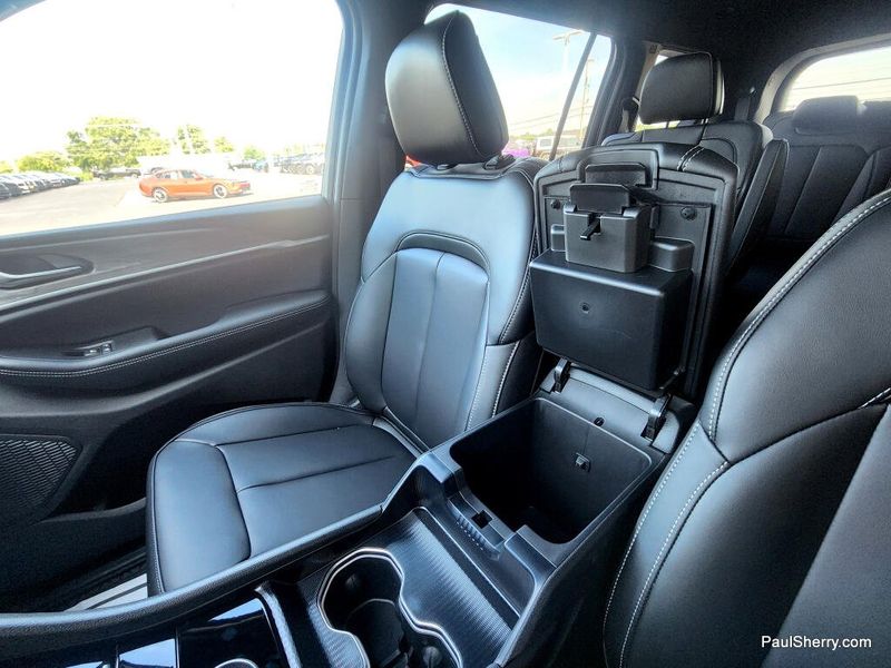 New 2026 Jeep Grand Cherokee Limited Altitude
