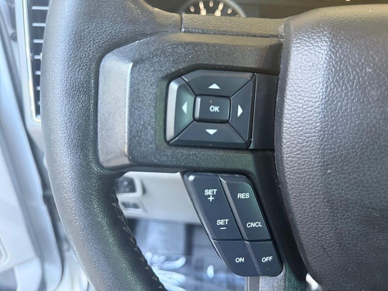 2019 Ford F-150 XLT photo 14