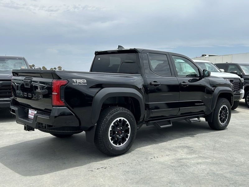 2024 Toyota Tacoma TRD Off RoadImage 3