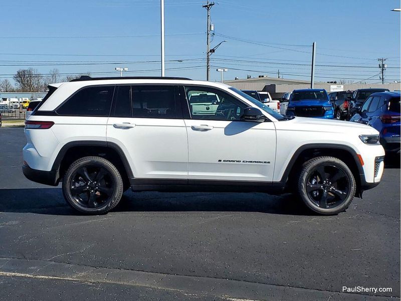 New 2026 Jeep Grand Cherokee Limited 4x4