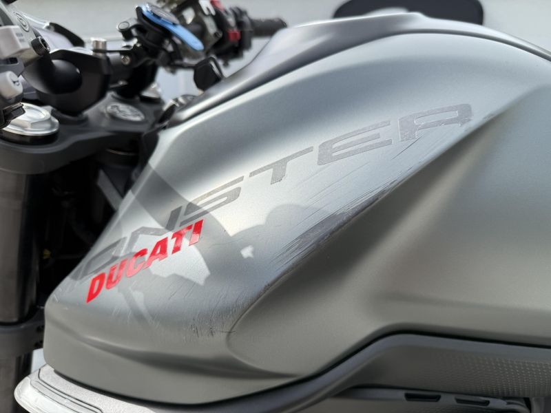2022 Ducati Monster 937 
