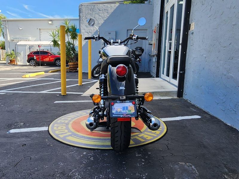New 2024 Royal Enfield SUPER METEOR Image 8