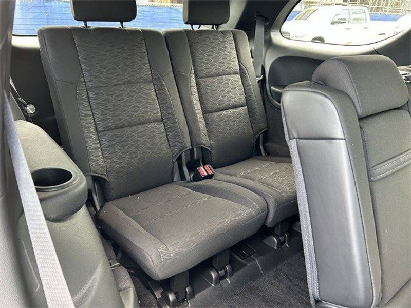 2023 Dodge Durango Sxt AwdImage 11