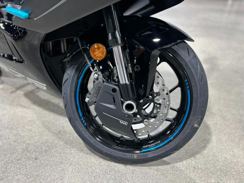 New 2025 CFMOTO 675SS Image 22