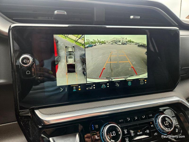 2023 GMC Sierra 1500 DenaliImage 2