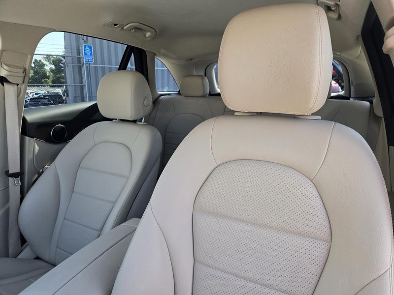 Used 2022 Mercedes-Benz GLC 300 SUV