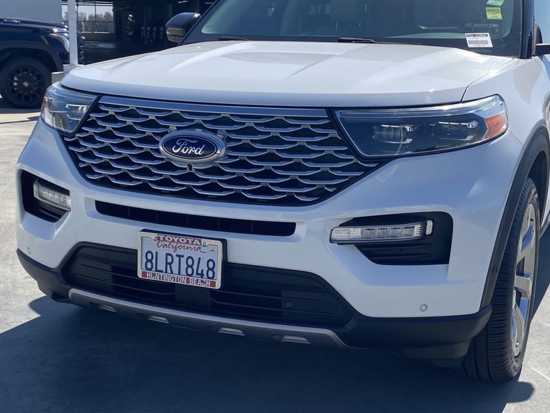 2020 Ford Explorer PlatinumImage 9