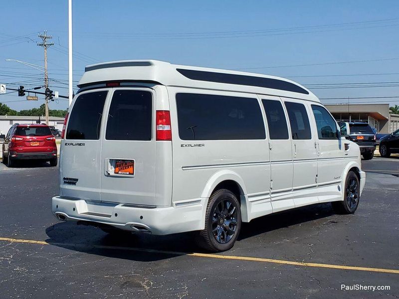 Used 2023 Chevrolet Express Cargo Image 21